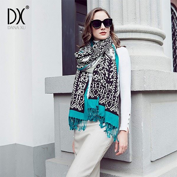 big wool scarf womnes green