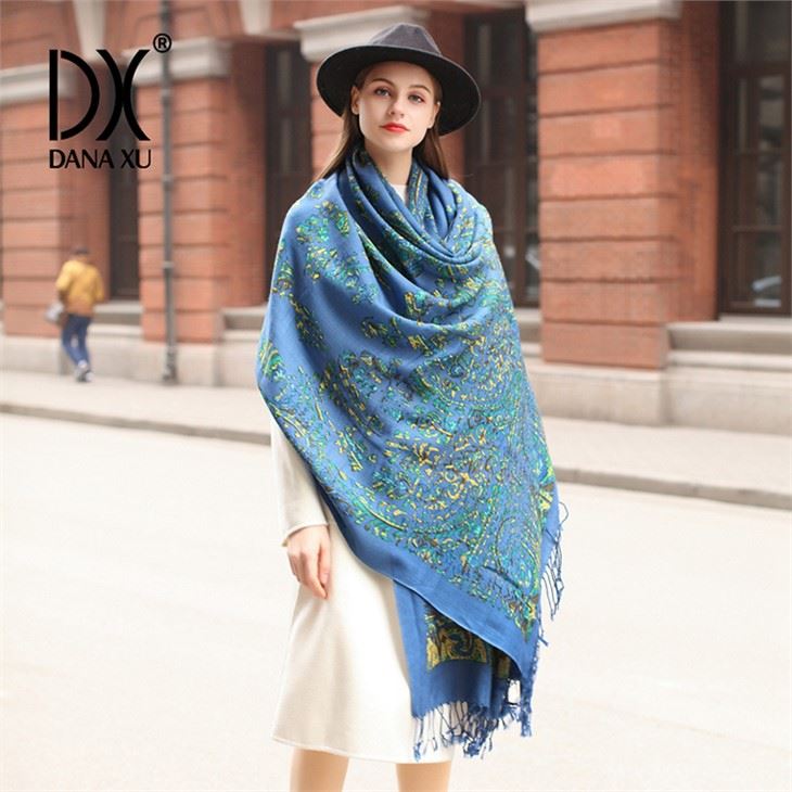 Handmade Wool Bandana Scarf suppliers