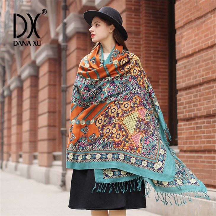 Solid Color Wool Scarf With Tassel suppliers
