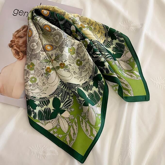 Customized 100% Mulberry Silk Square Satin Scarf