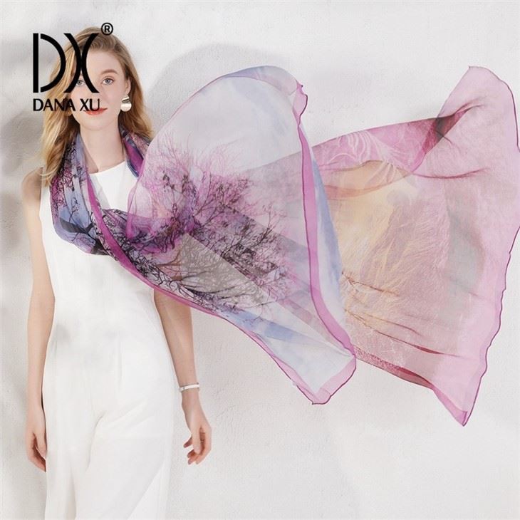 Fashion Women Printed Square Scarf Silk Scar suppliers