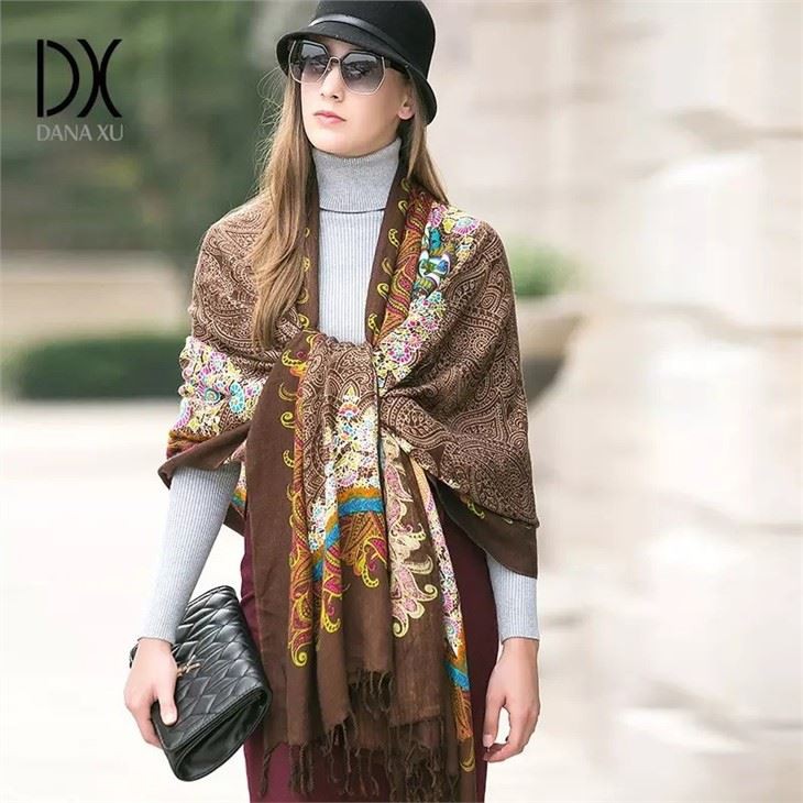 Handmade 100% Woolscarf Hook Flower Shawl suppliers