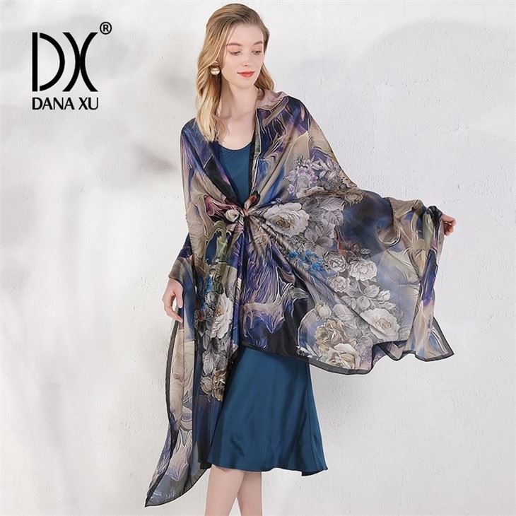 cheap Ladies Fashion Printed Silk Square Scarf