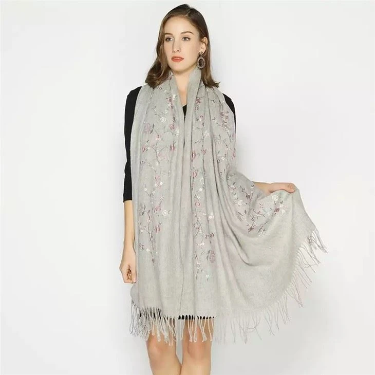 Customized Luxury Long 100% Scarf Embroidered Wool Shawl