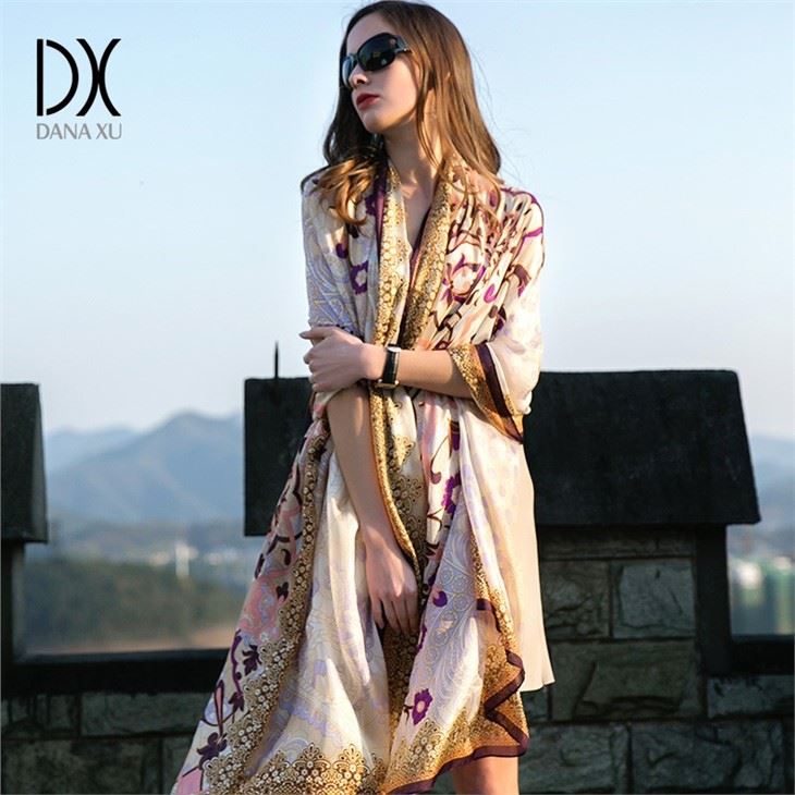 Magnificent Print Silk Square Scarf Manufacturers