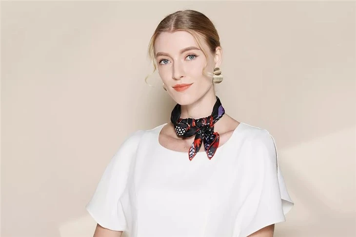 Silk Square Scarf For Women Stylish factory