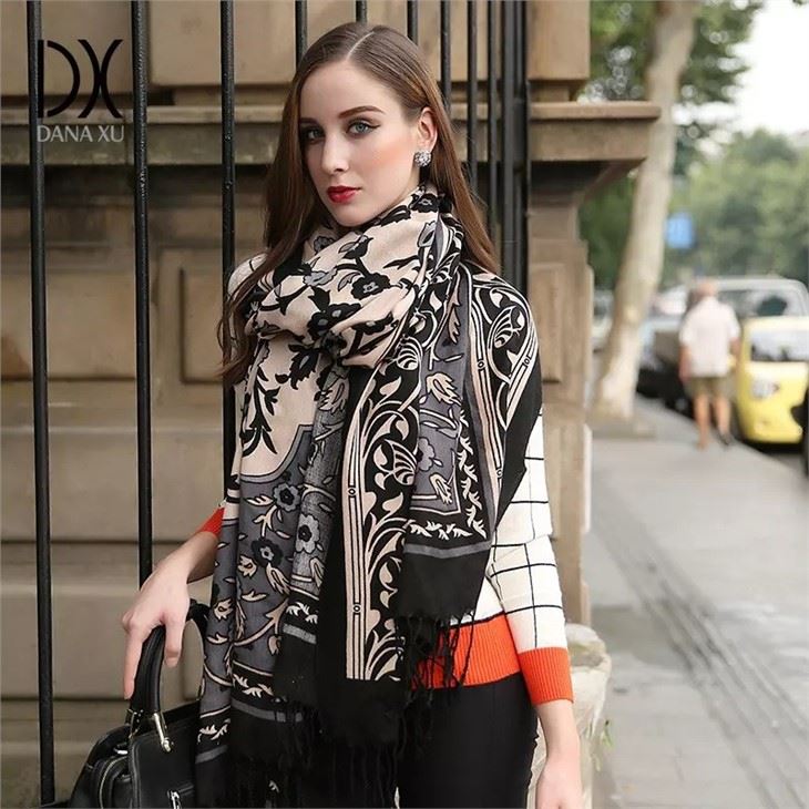 Women Hijab Winter Shawls Scarves suppliers