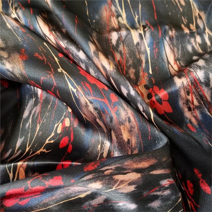 19MM 100% Mulberry Silk Plain Crepe Satin Width 140cm Silk Fabric